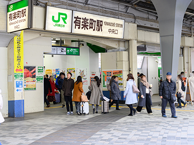 アクセス_JR有楽町駅から01